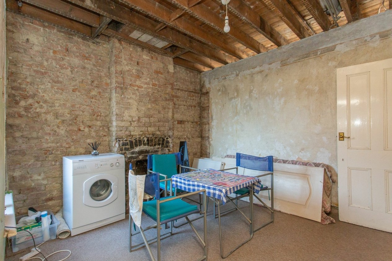 Properties Sold Subject To Contract in Church Road  Dover