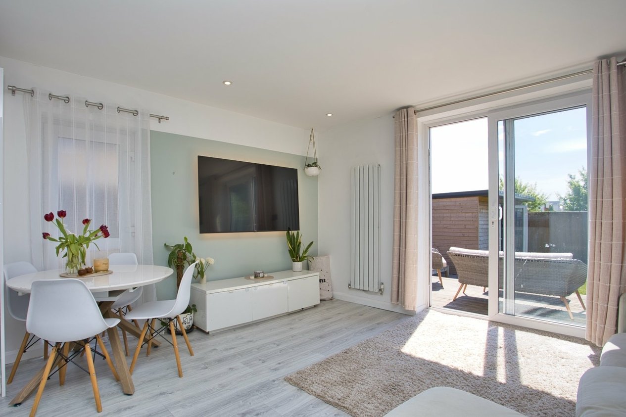 Properties Under Offer in Church Road Folkestone