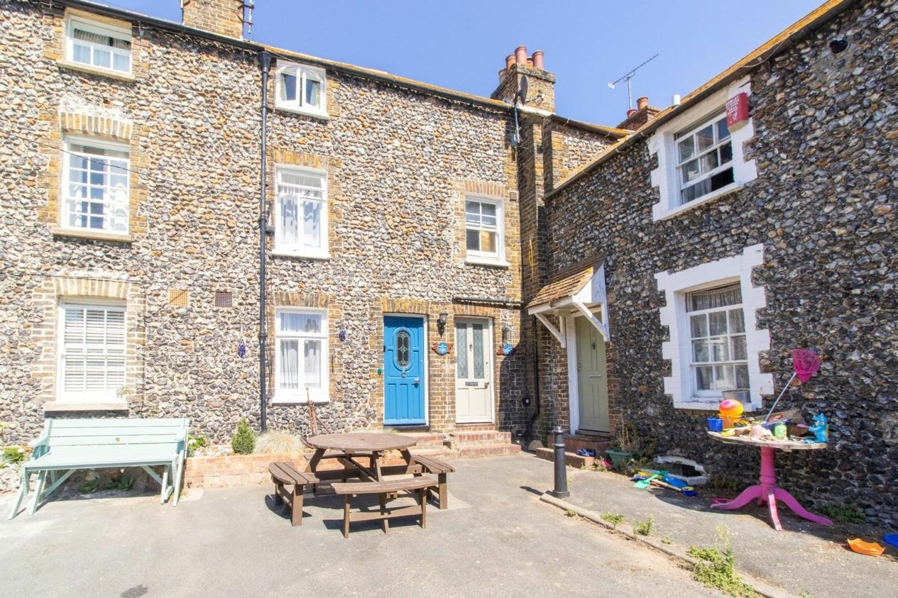 Properties For Sale in Church Square  Broadstairs