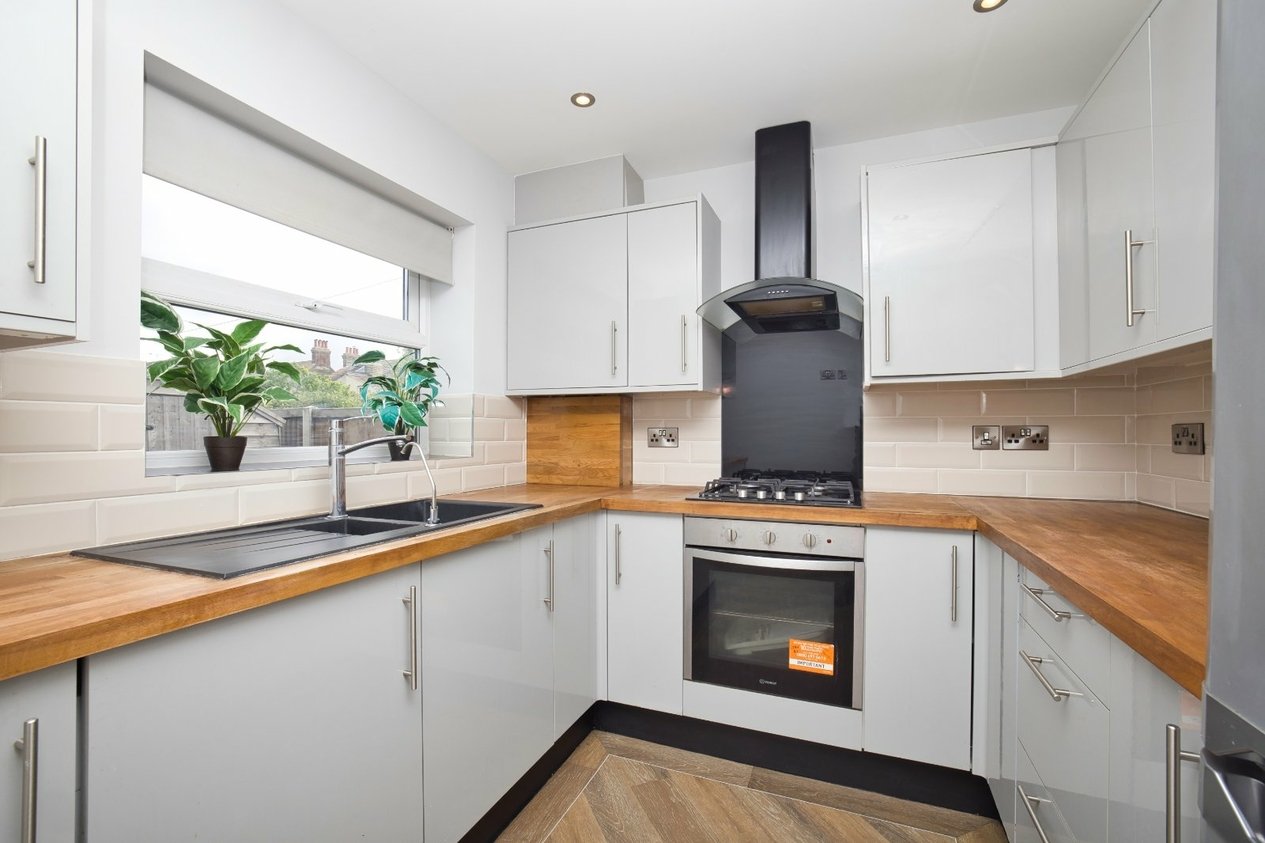 Properties Sold Subject to Contract in Church Street Broadstairs