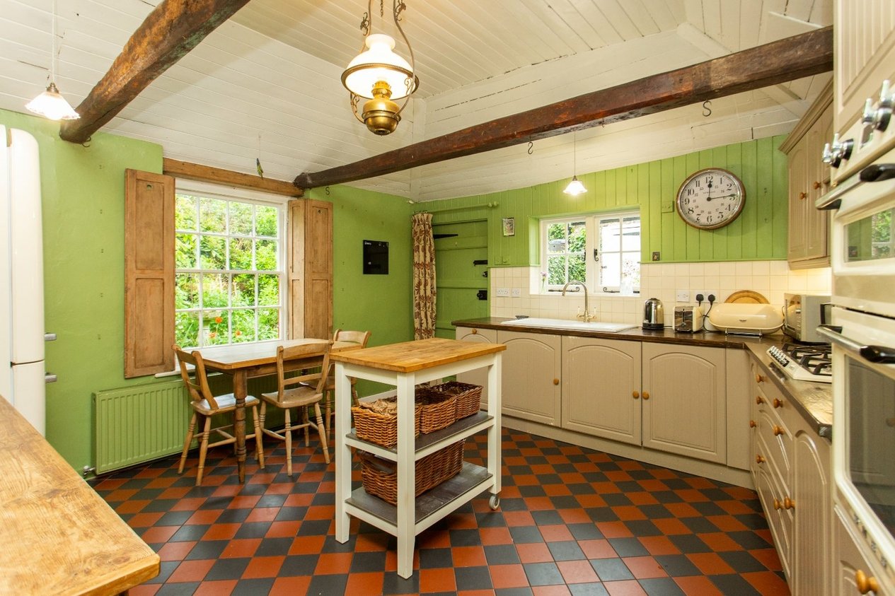 Properties For Sale in Church Street Walmer