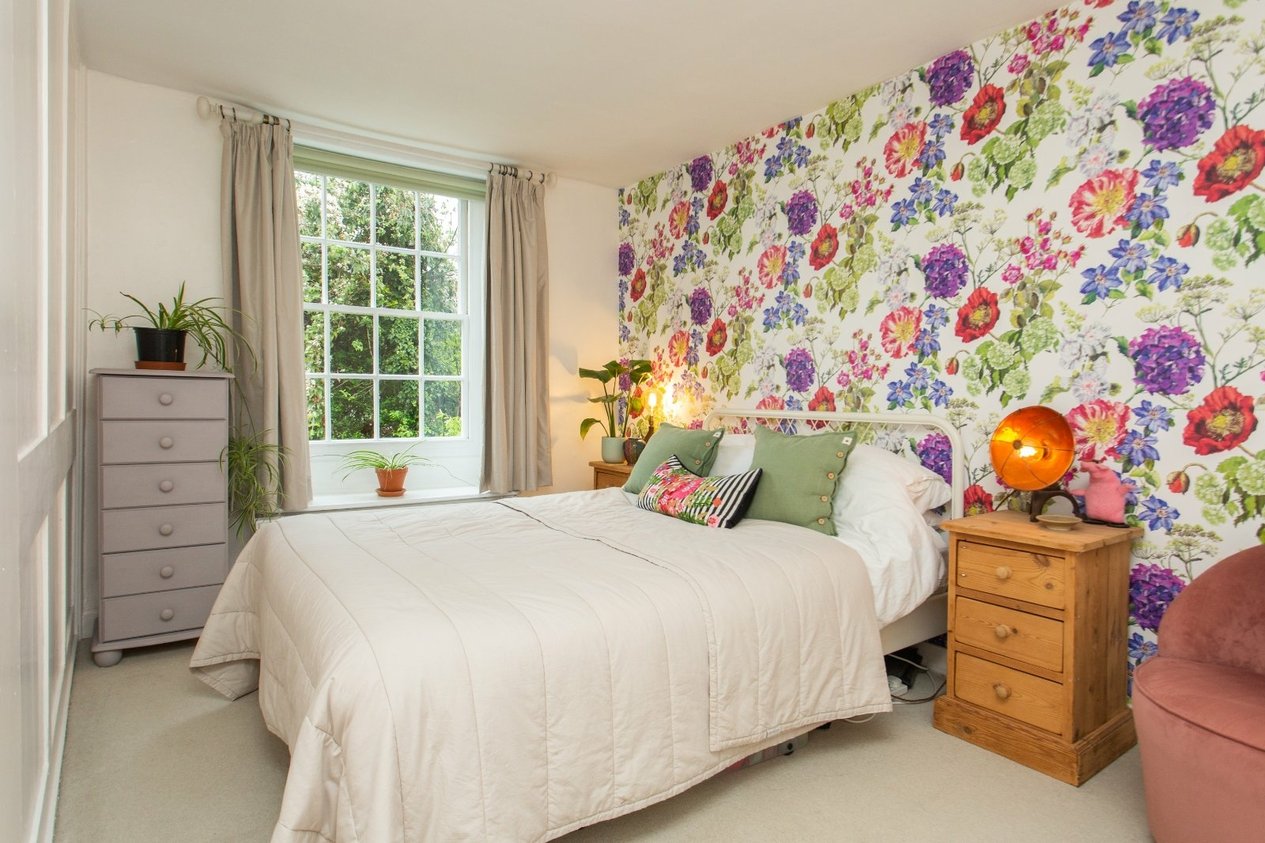 Properties For Sale in Church Street Walmer
