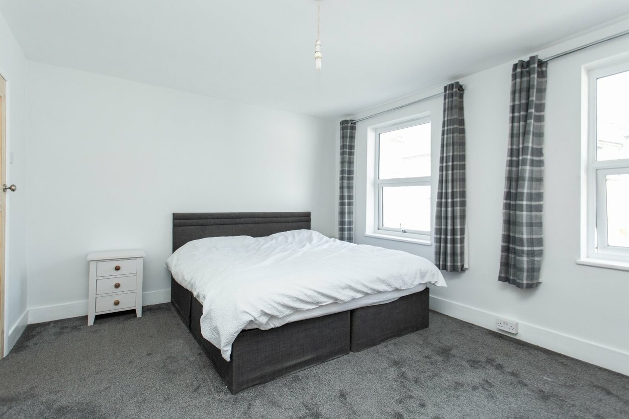 Properties Under Offer in Clarence Street Folkestone