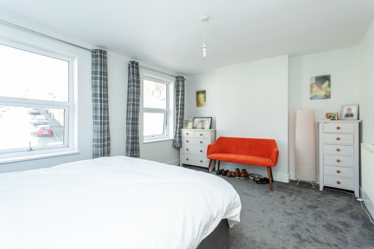 Properties Under Offer in Clarence Street Folkestone