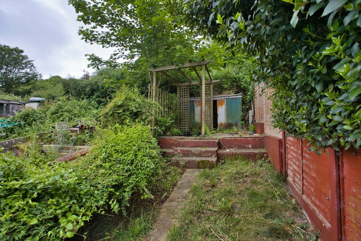 Properties For Sale in Clarendon Place Dover
