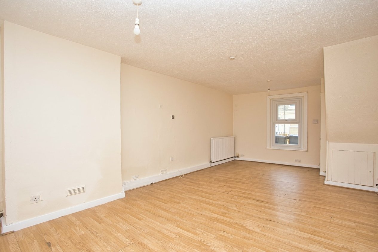 Properties For Sale in Clarendon Place Dover