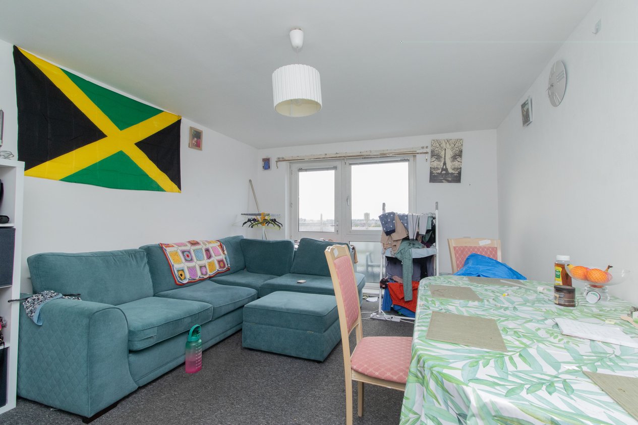 Properties For Sale in Clarendon Road Margate