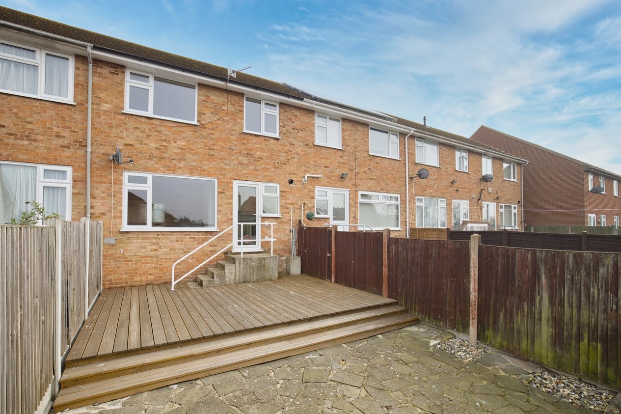 Properties Under Offer in Clements Road Ramsgate