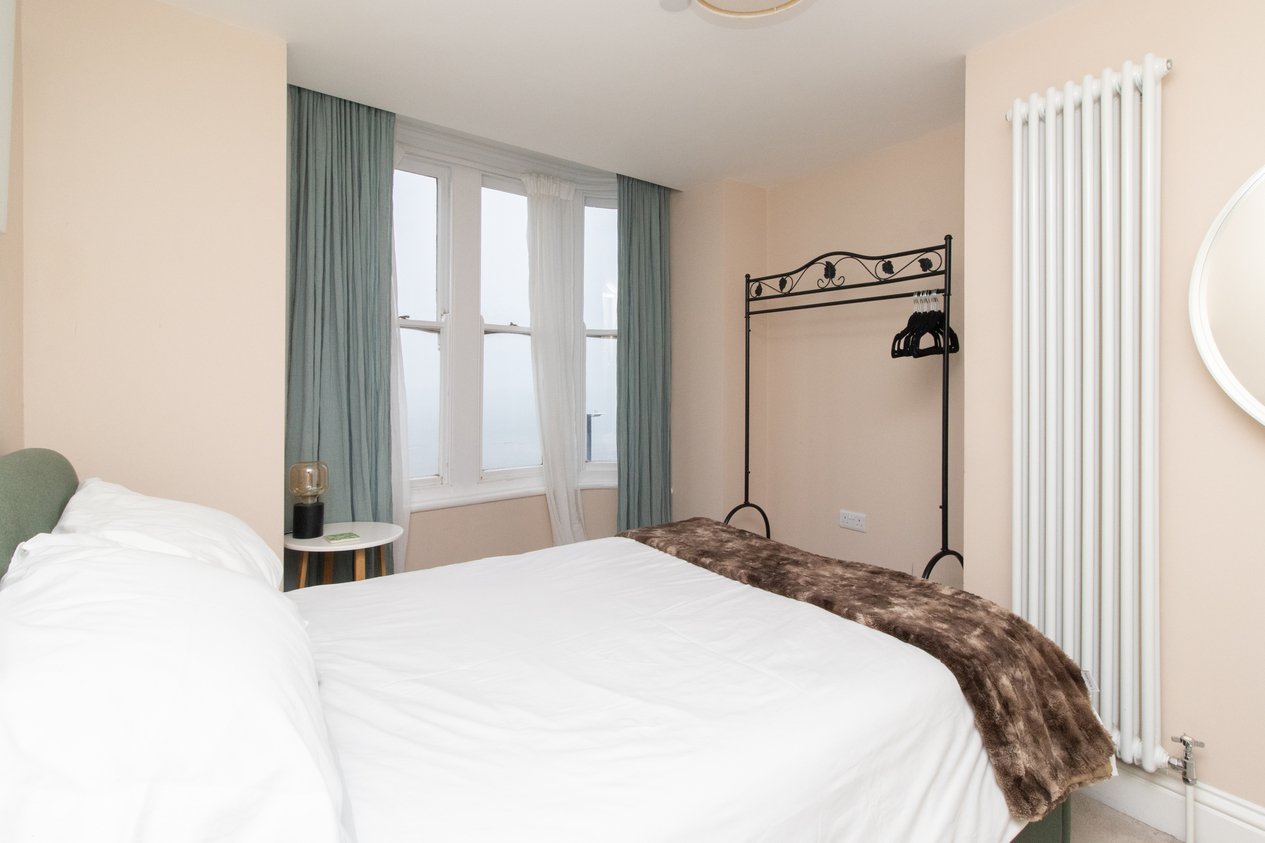 Properties Under Offer in Cliff Terrace Margate