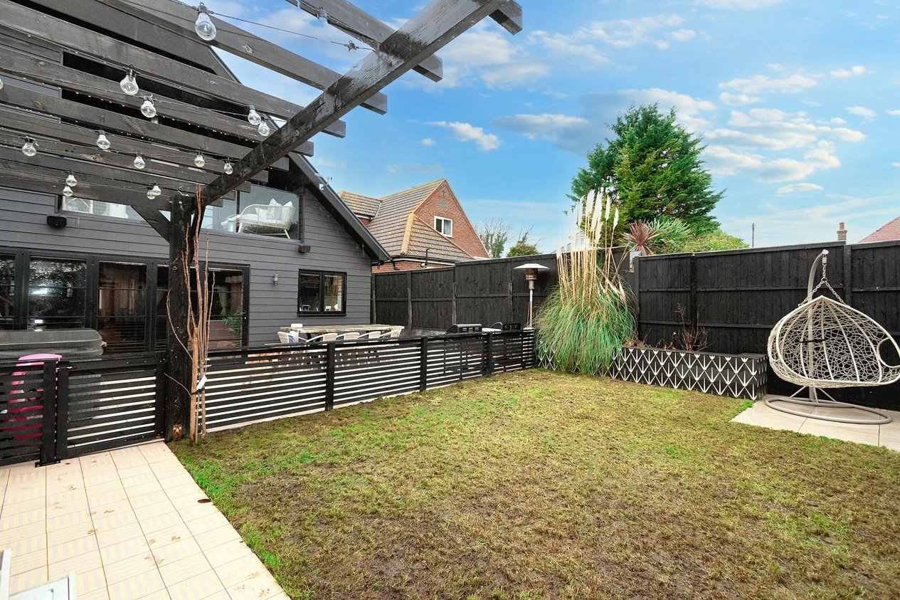 Properties For Sale in Cliff View Road  Cliffsend