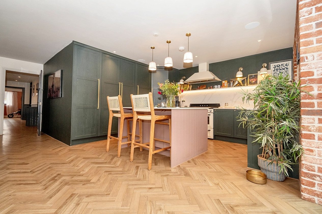 Properties For Sale in Cliff View Road  Cliffsend