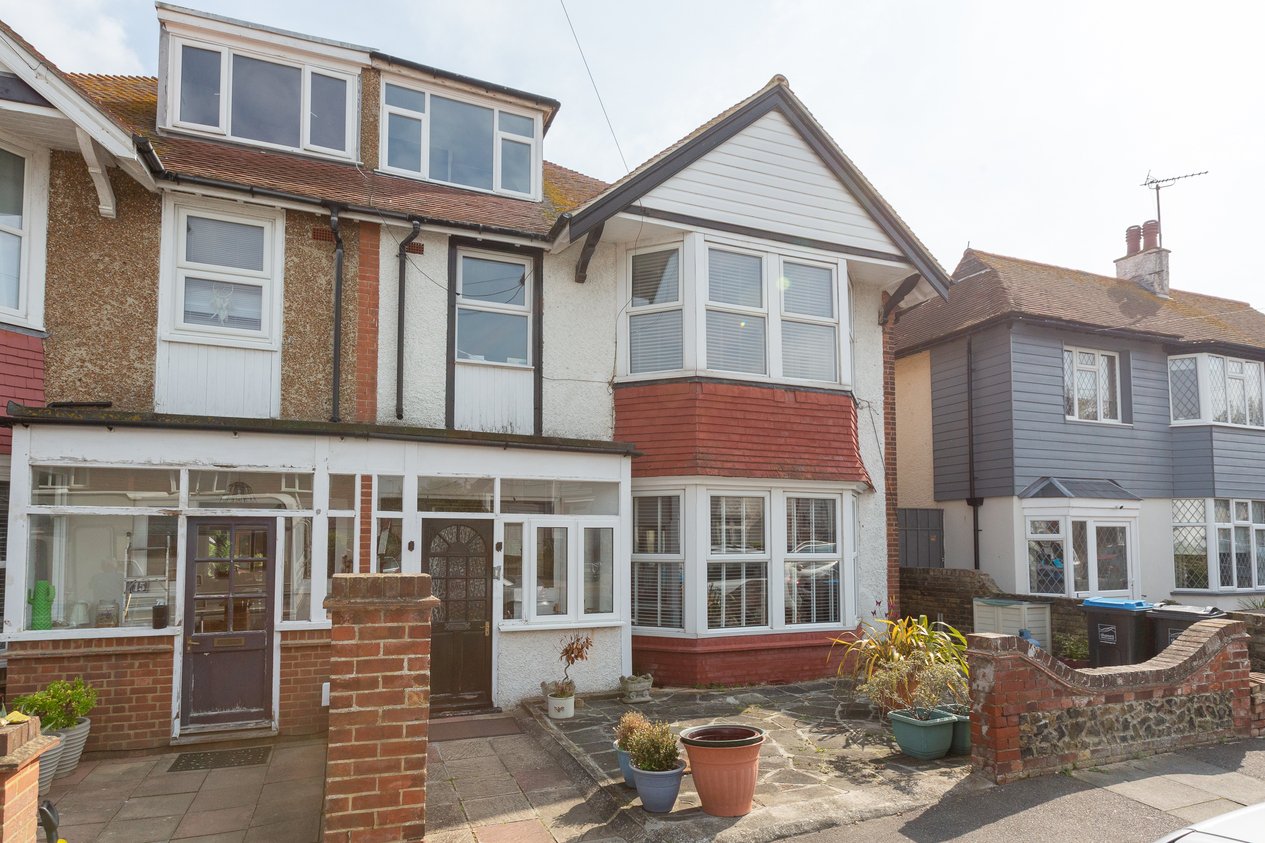 Properties Under Offer in Cliffe Avenue Margate