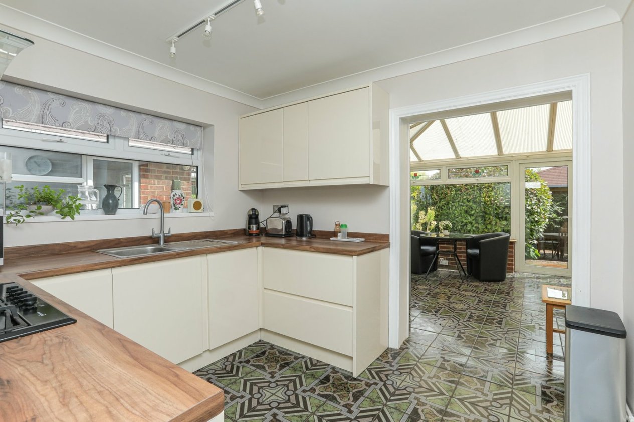 Properties For Sale in Cliffsend Road Ramsgate