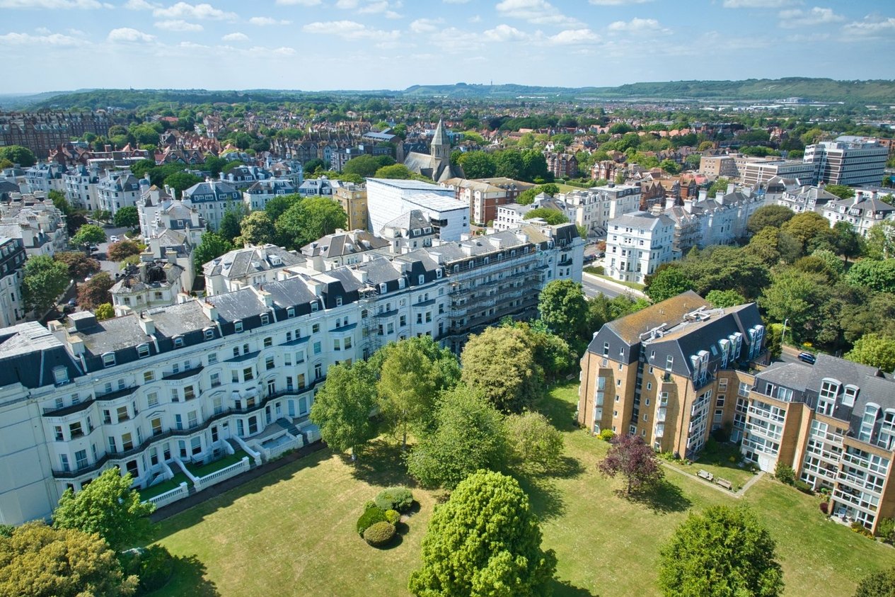 Properties Under Offer in Clifton Gardens Folkestone