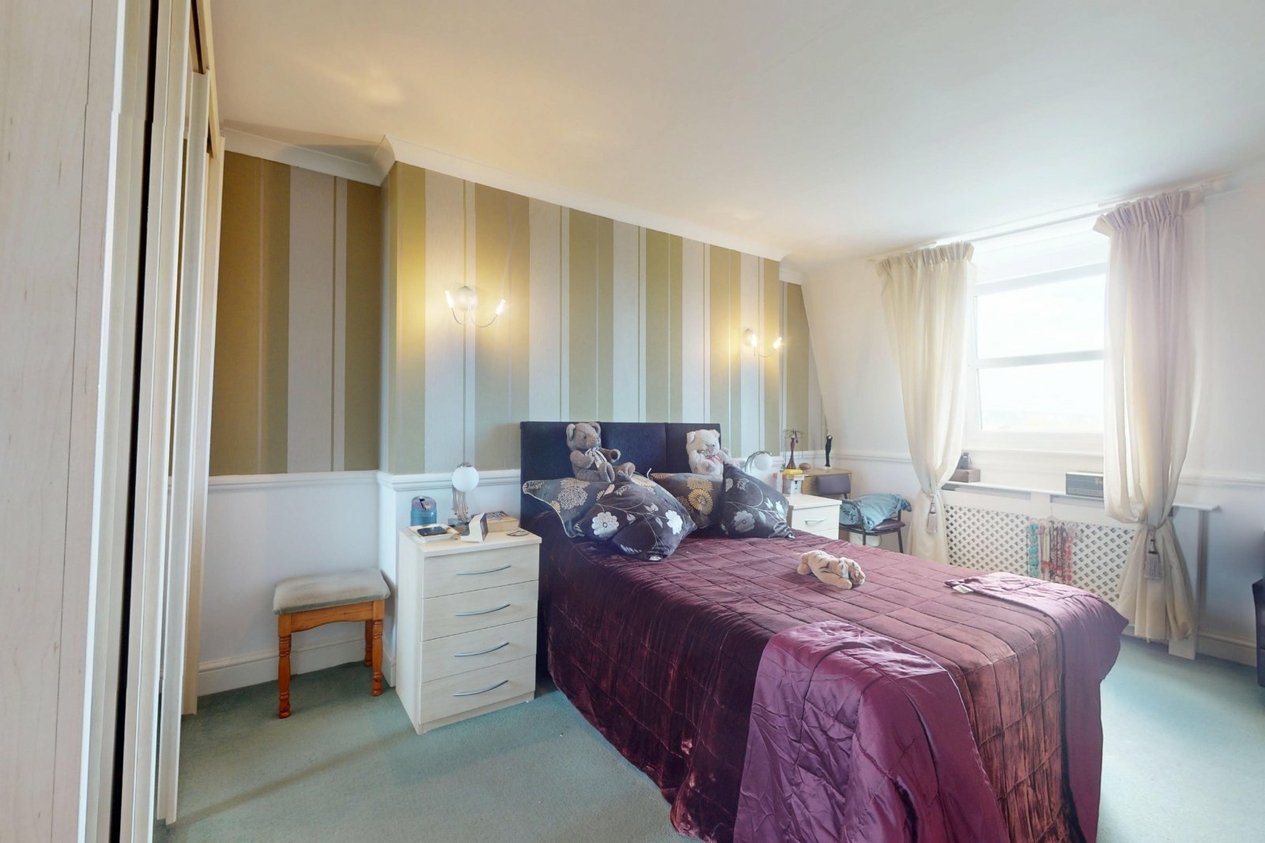 Properties For Sale in Clifton Gardens Folkestone