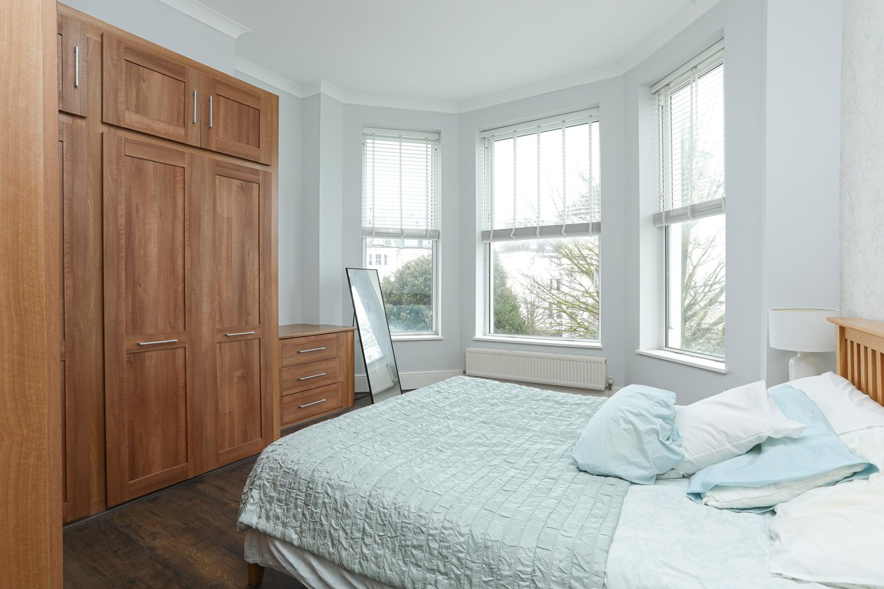 Properties For Sale in Clifton Gardens Folkestone