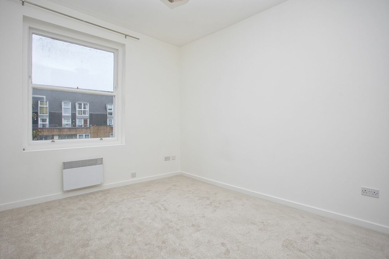 Properties For Sale in Clifton Gardens  Folkestone