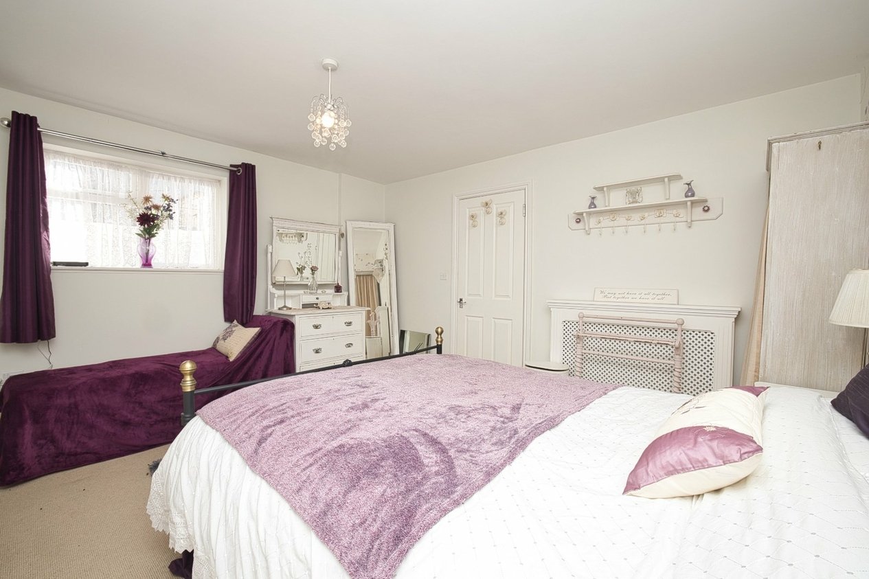 Properties For Sale in Clifton Lawn Ramsgate
