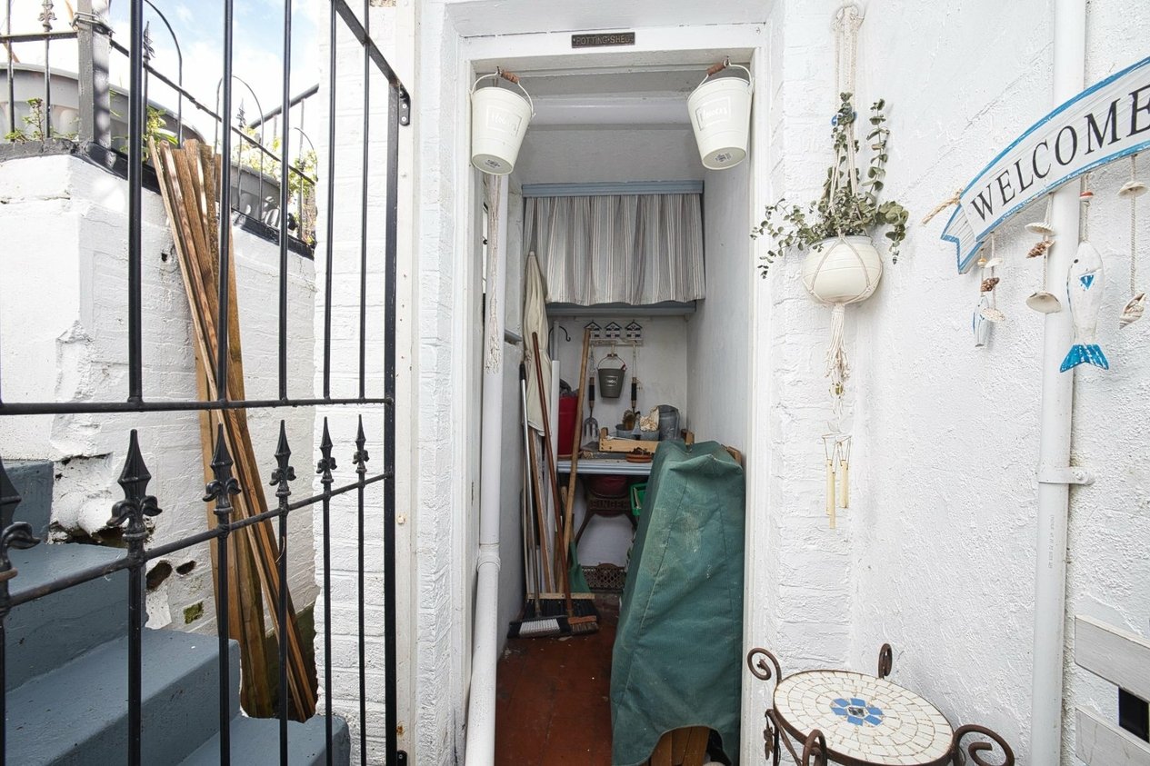 Properties For Sale in Clifton Lawn Ramsgate