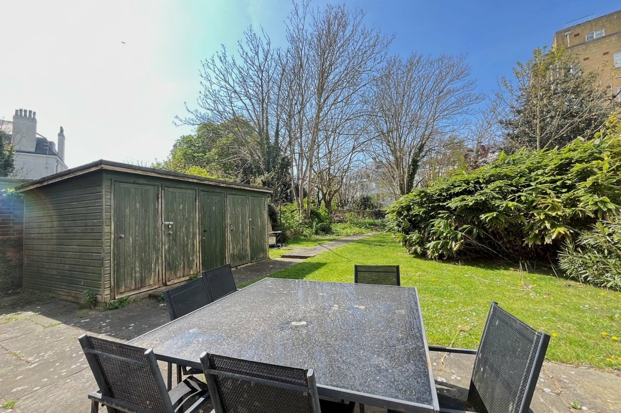 Properties Under Offer in Clifton Road Folkestone