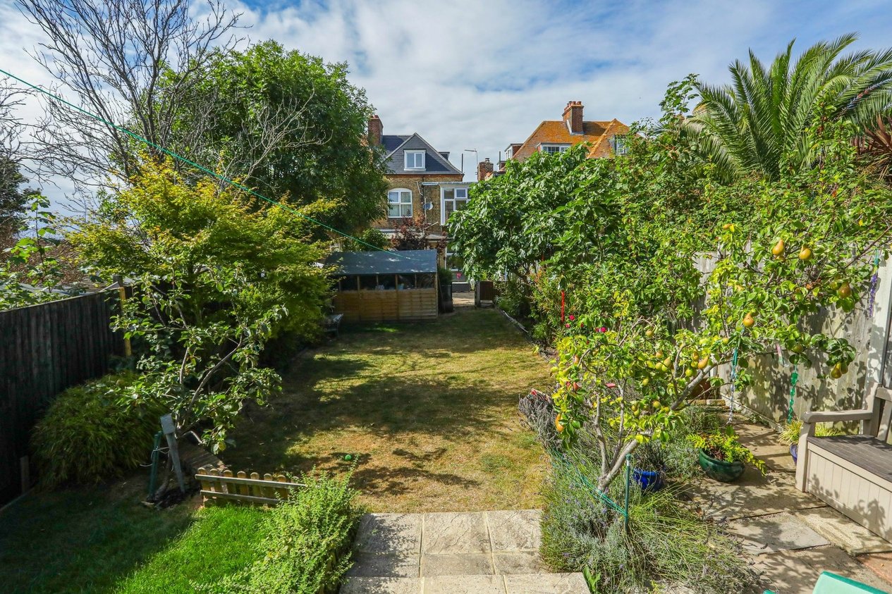 Properties For Sale in Cliftonville Avenue  Margate