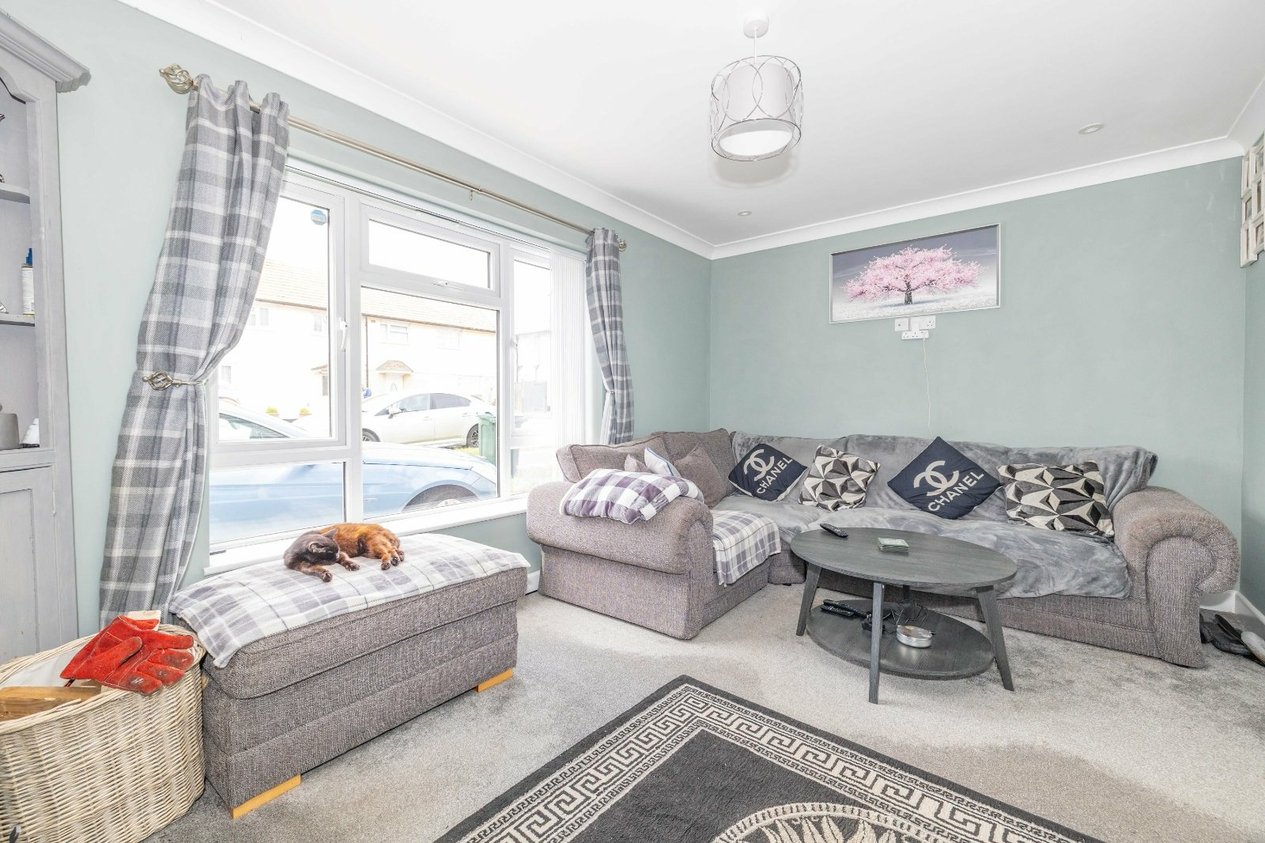 Properties For Sale in Clynton Way Ashford