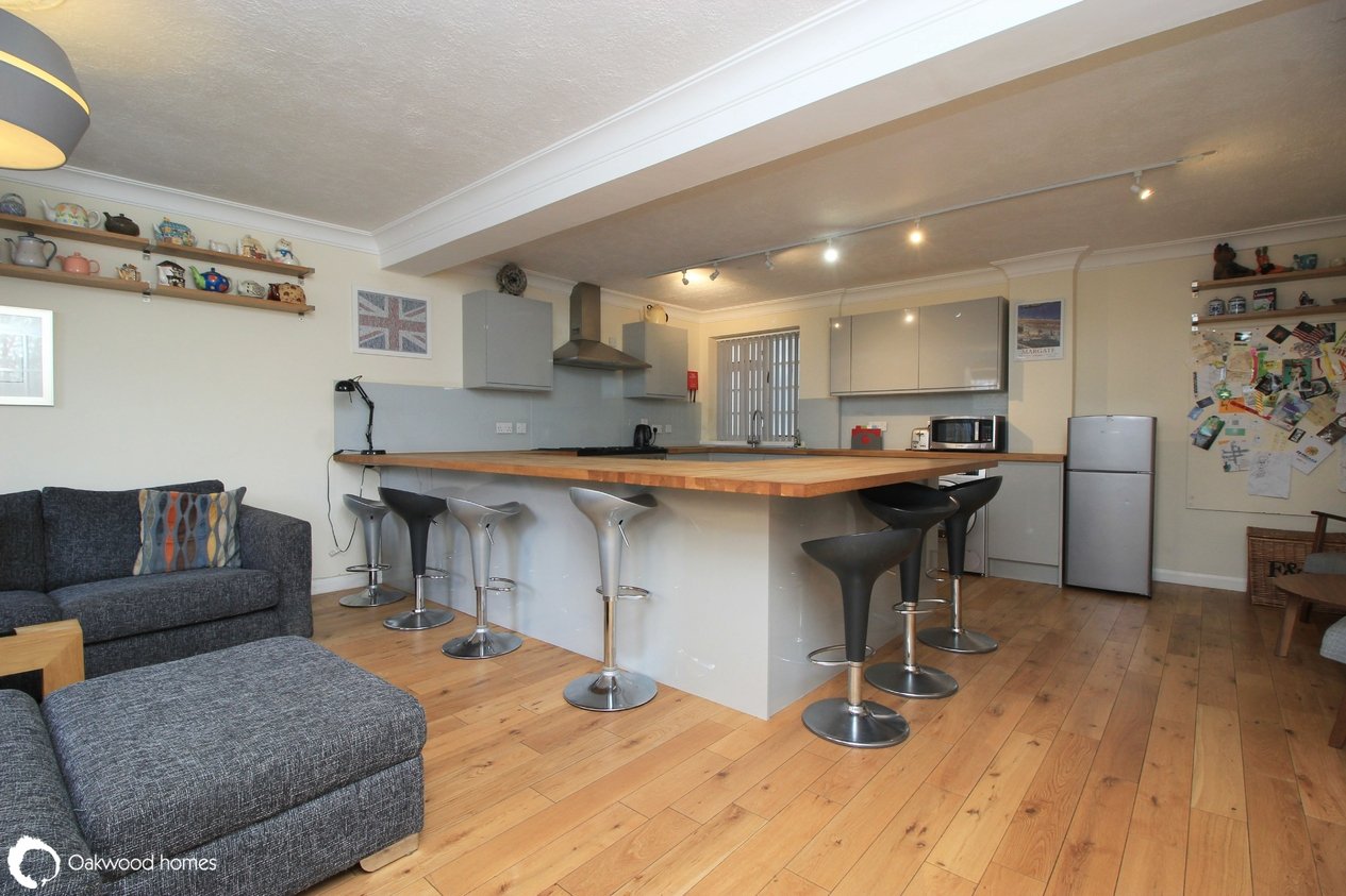 Properties For Sale in Cobb Court 