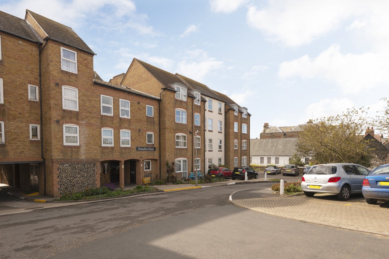 Properties Under Offer in Cobbs Place Margate