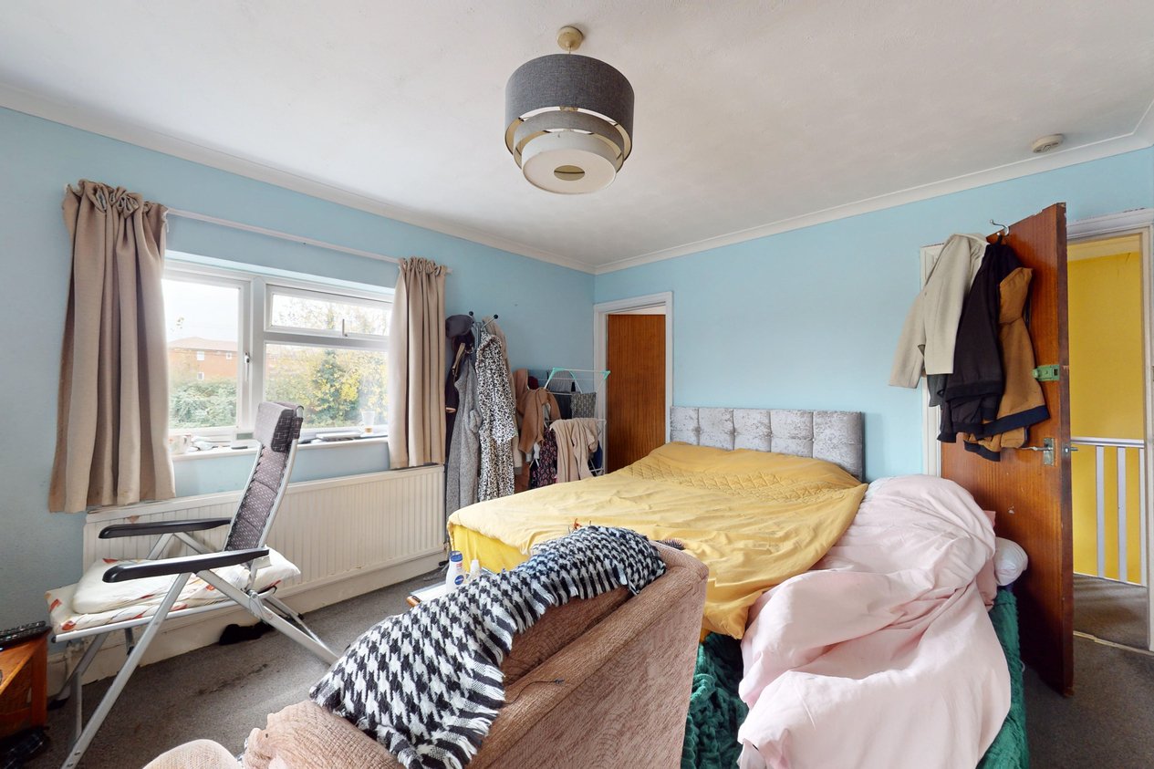 Properties For Sale in Cockering Road Canterbury