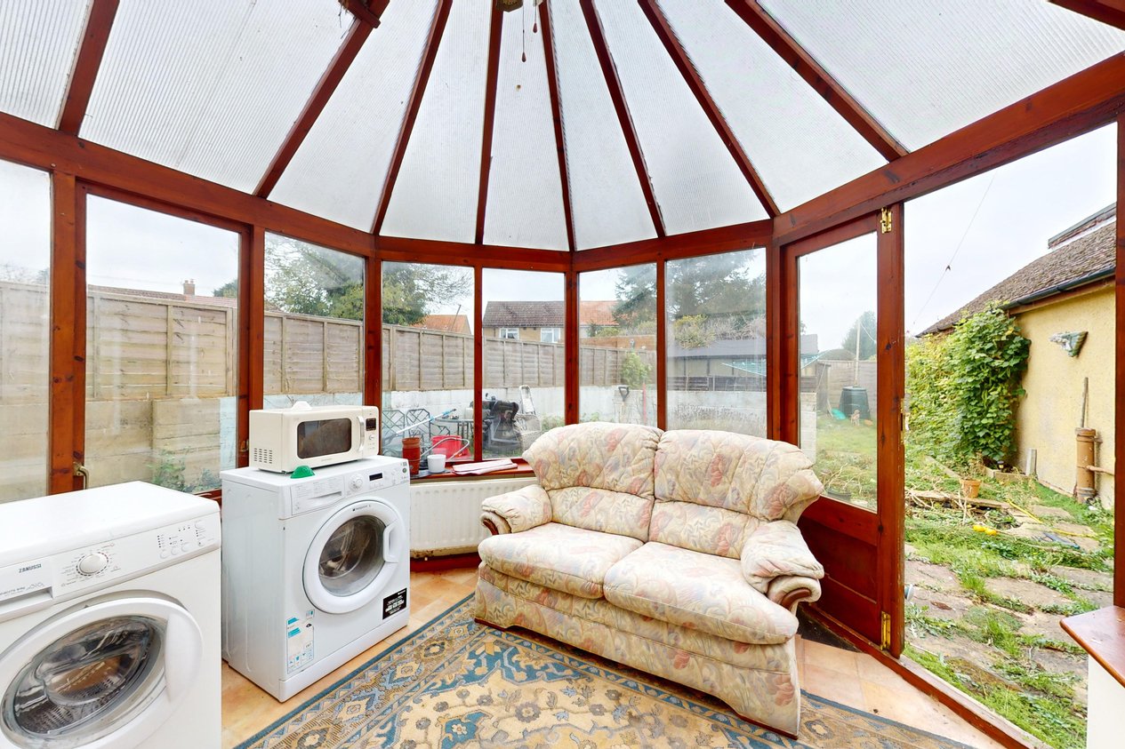 Properties For Sale in Cockering Road Canterbury