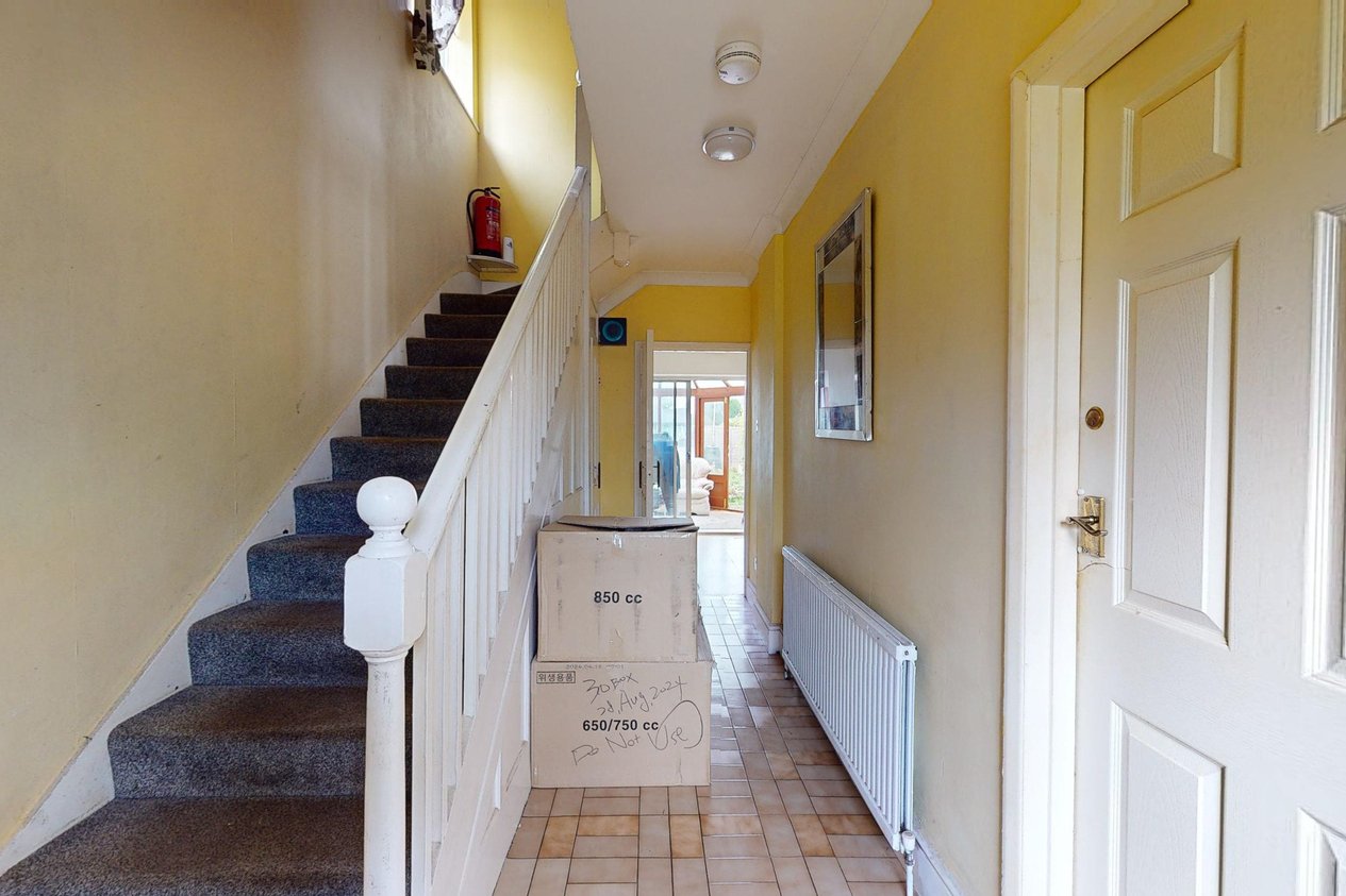 Properties For Sale in Cockering Road Canterbury