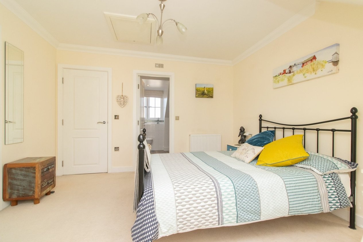 Properties For Sale in College Gardens  Westgate-On-Sea