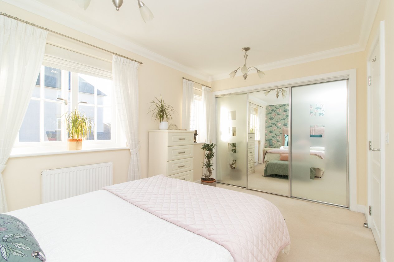 Properties For Sale in College Gardens Westgate-On-Sea