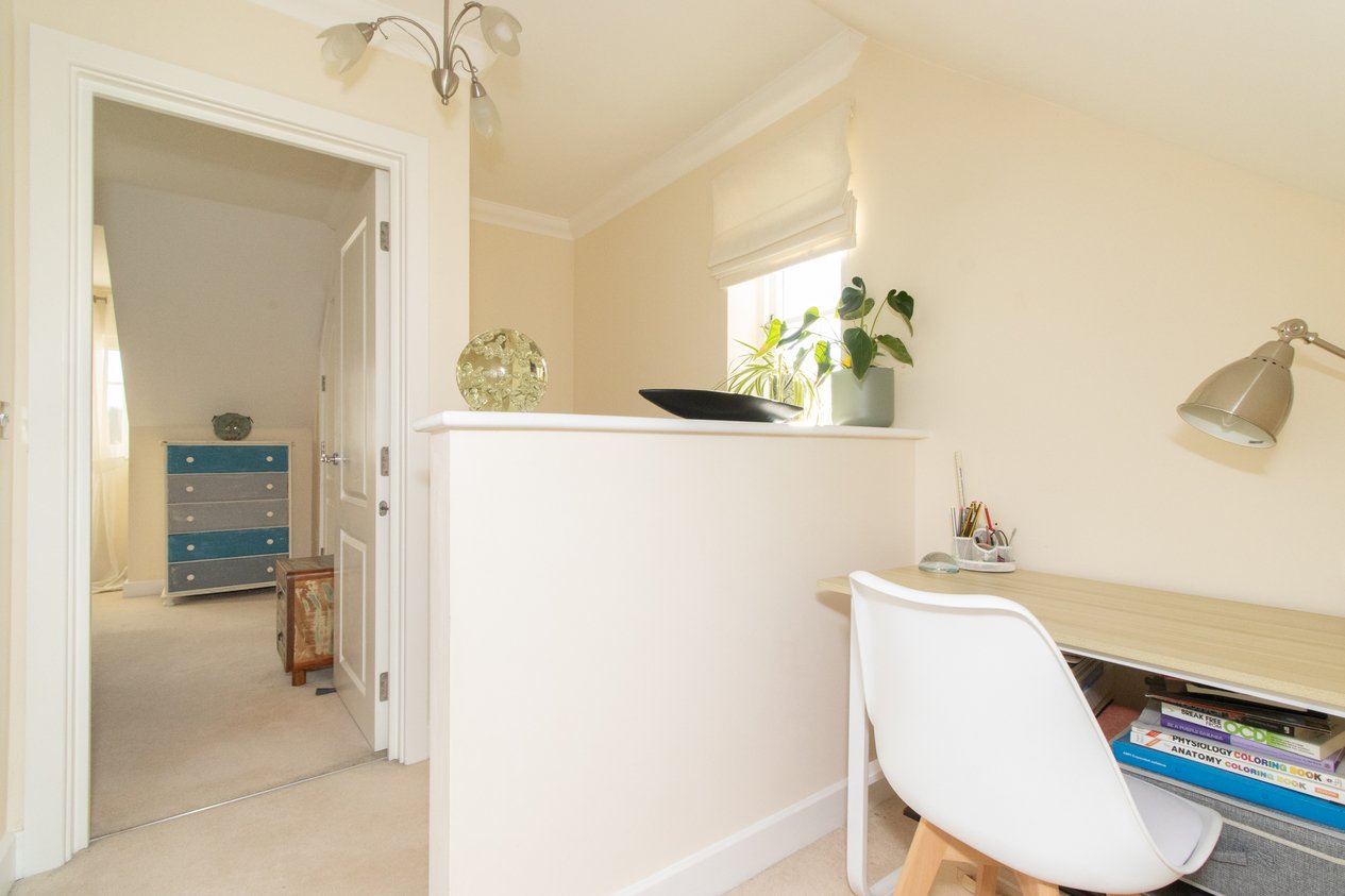 Properties For Sale in College Gardens Westgate-On-Sea