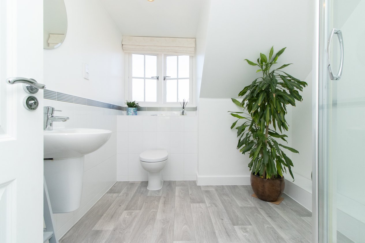 Properties For Sale in College Gardens Westgate-On-Sea