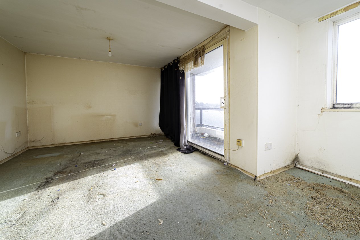 Properties For Sale in Collingwood Rise Folkestone