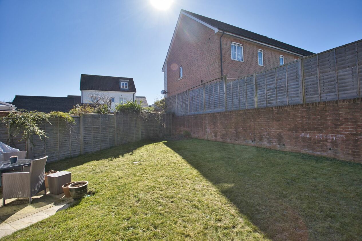 Properties For Sale in Colmanton Grove  Sholden