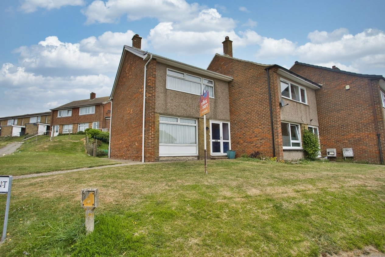 Properties For Sale in Colton Crescent Dover