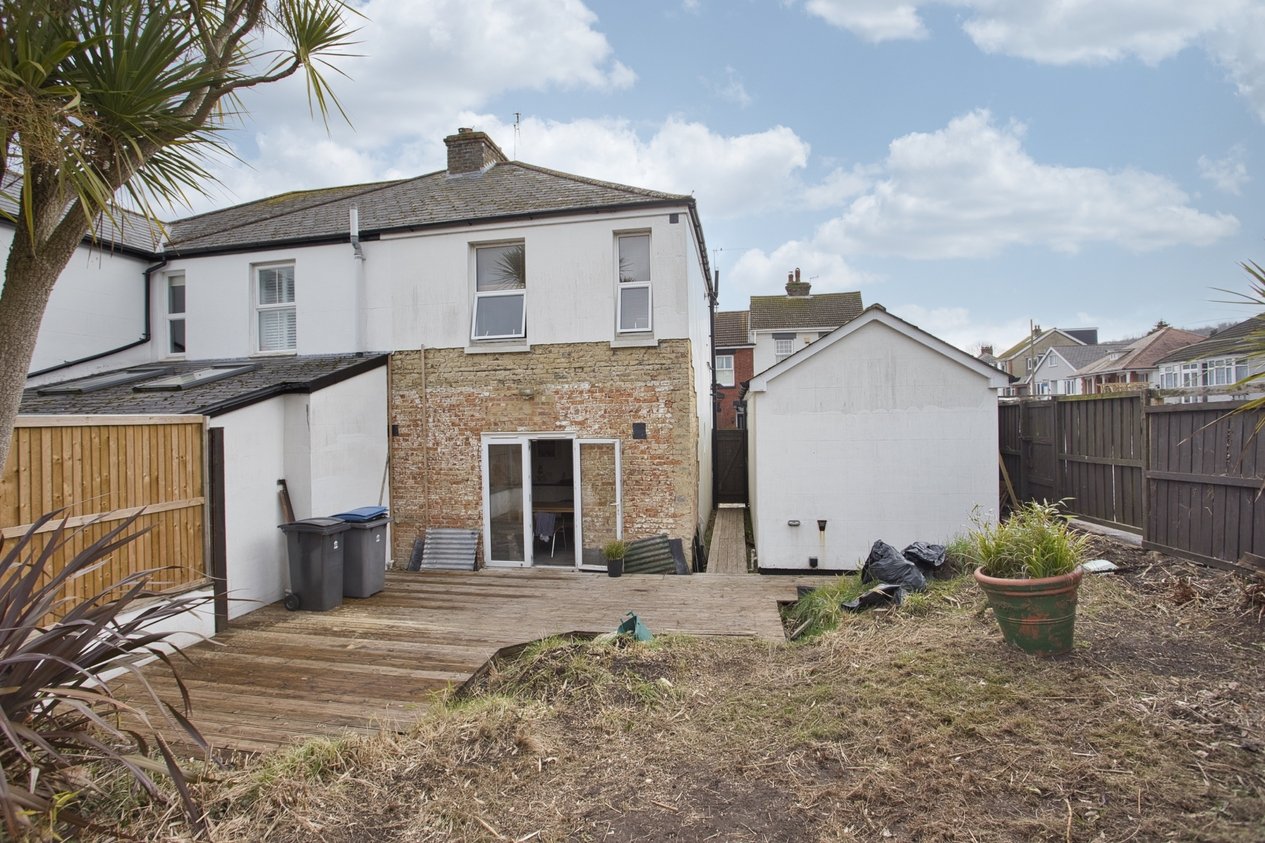 Properties For Sale in Common Lane Dover