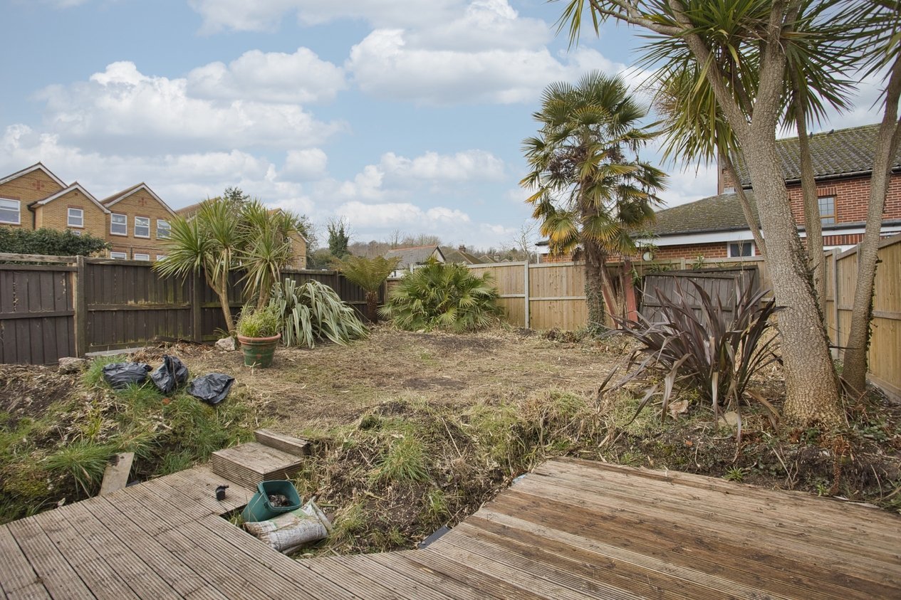 Properties For Sale in Common Lane Dover