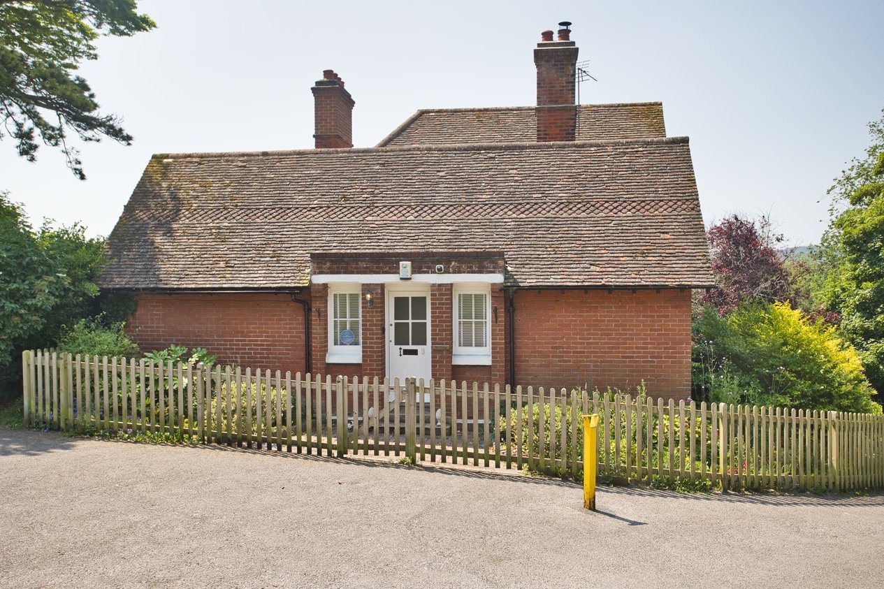 Properties For Sale in Connaught Park, Connaught Road Dover