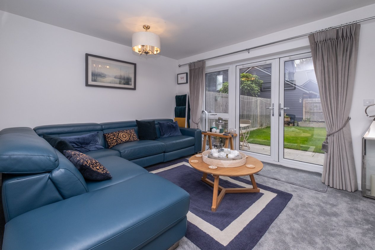 Properties For Sale in Conningbrook Avenue Ashford