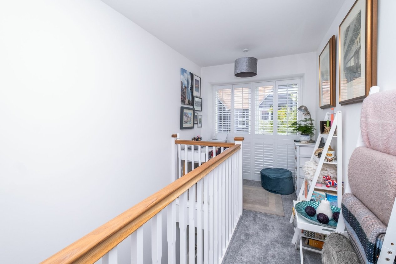 Properties For Sale in Conningbrook Avenue  Kennington