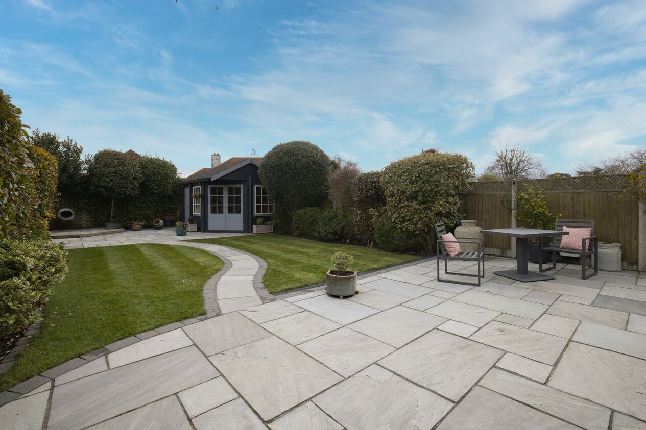Properties For Sale in Convent Road  Broadstairs