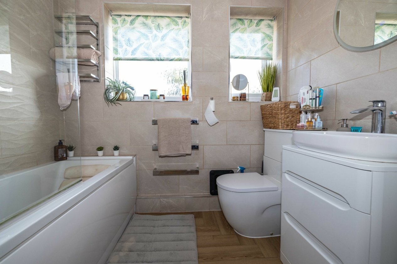 Properties For Sale in Conyer Quay  Conyer