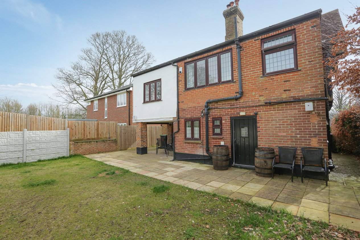 Properties For Sale in Conyngham Lane Canterbury