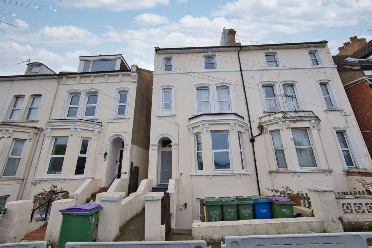Properties For Sale in Coolinge Road  Folkestone