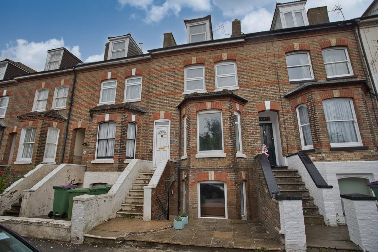 Properties For Sale in Coolinge Road  Folkestone