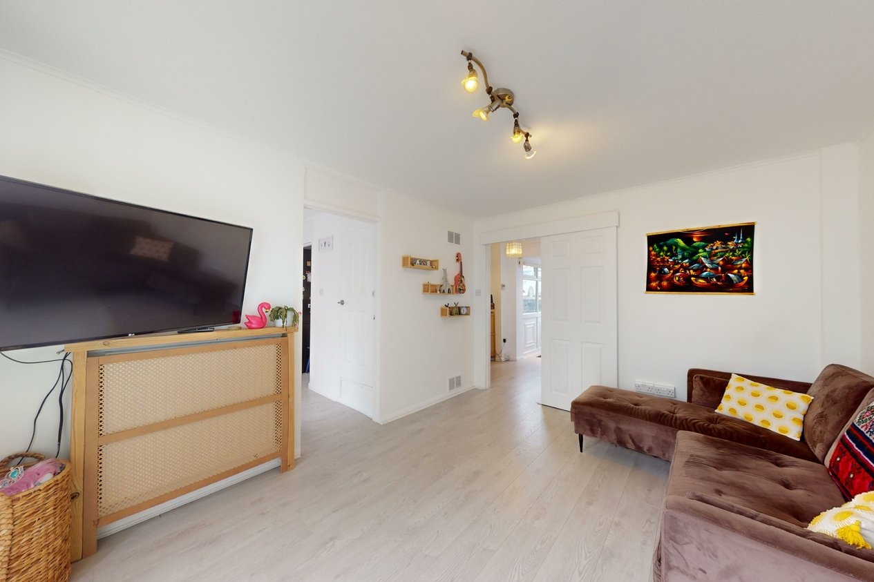 Properties Sold in Copinger Close Canterbury