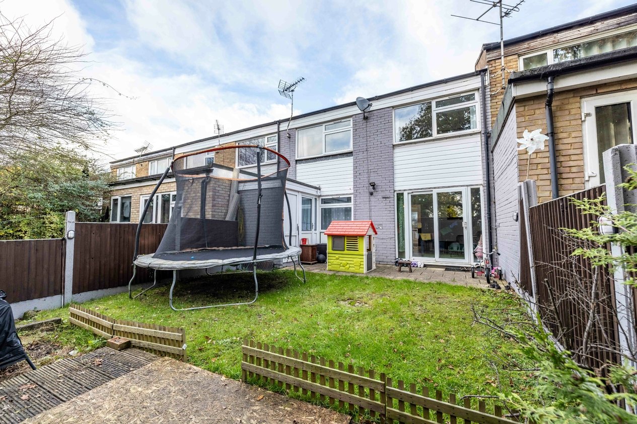 Properties Sold in Copinger Close Canterbury